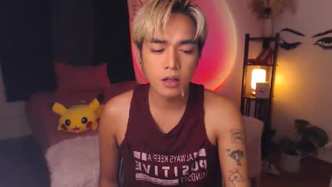 Snapshot of ultimatesexytrans chatting on 02.17.25 Alex online show from 02.17.25