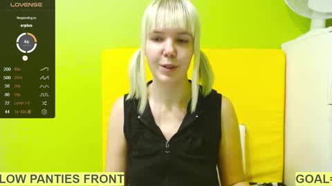 Roxy online show from 12.19.25