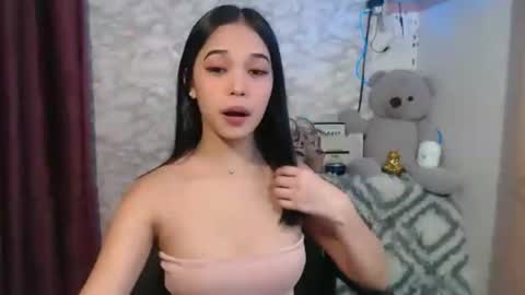 Snapshot of umi_pinay69xx chatting on 03.04.26 umi online show from 03.04.26