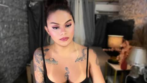 Lady tan online show from 02.19.25