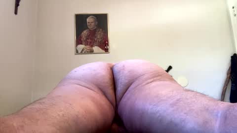 Hairy Sally online show from 10.01.25