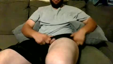 Snapshot of uncutbluecollarcock chatting on 09.16.25 Uncut Rod online show from 09.16.25