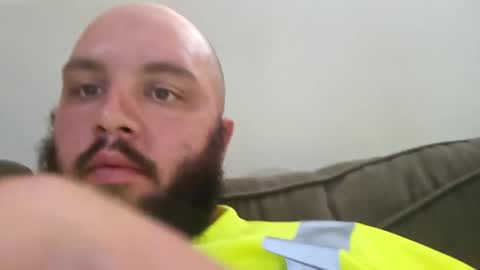 Snapshot of uncutbluecollarcock chatting on 10.04.25 Uncut Rod online show from 10.04.25