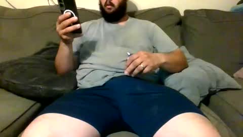 Snapshot of uncutbluecollarcock chatting on 11.07.25 Uncut Rod online show from 11.07.25