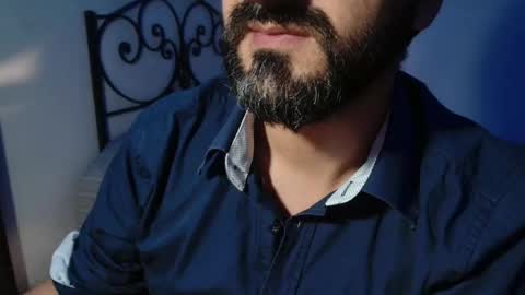 Giov online show from 11.02.25