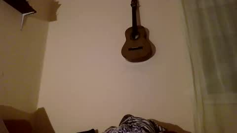 underguy19 online show from 10.04.25