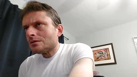 Snapshot of undress_me_ chatting on 11.24.25 undress me online show from 11.24.25