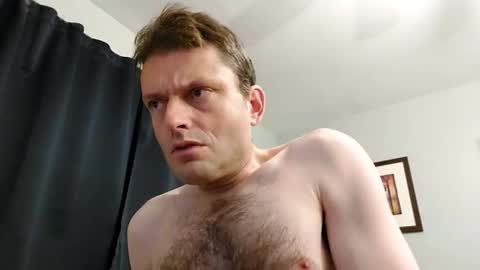 Snapshot of undress_me_ chatting on 11.26.25 undress me online show from 11.26.25