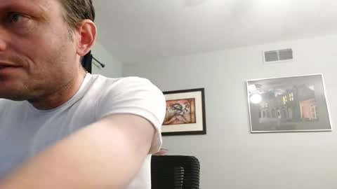 Snapshot of undress_me_ chatting on 11.30.25 undress me online show from 11.30.25