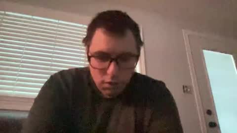 Snapshot of ungerisland chatting on 02.04.25 ungerisland online show from 02.04.25