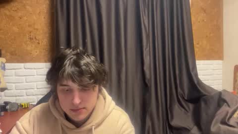 Snapshot of unholy_heat chatting on 02.25.26 Anri online show from 02.25.26