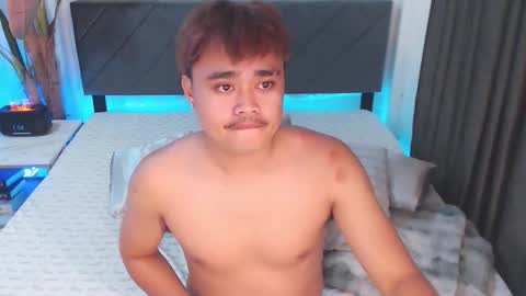 Snapshot of unloadedcumxxx chatting on 10.20.25 Miss online show from 10.20.25