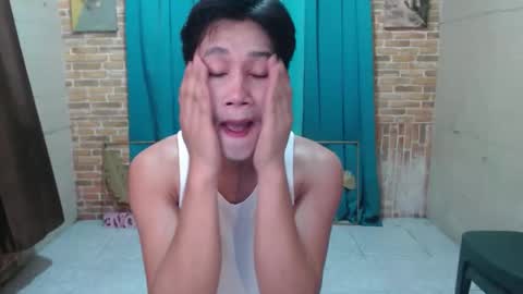 Snapshot of ur_boy_mark chatting on 11.13.25 ur_boy_mark online show from 11.13.25