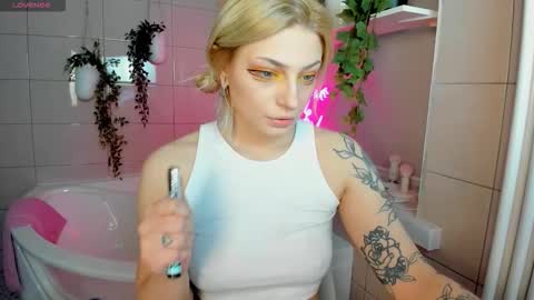 Cute Elf Girls online show from 01.15.26