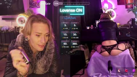 Snapshot of ur_daylee_dose chatting on 01.05.25 Ur Daylee dose online show from 01.05.25