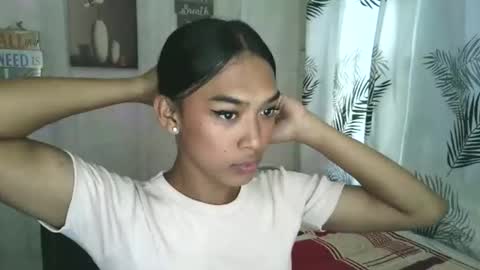 ur_dazzlingmorenaxx online show from 03.18.26