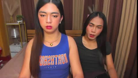 ur_girl_dwalker online show from 04.28.26