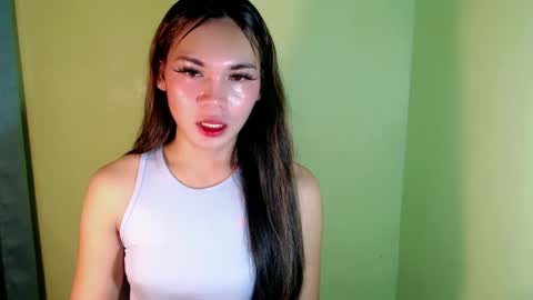 QUEENSY online show from 02.08.25