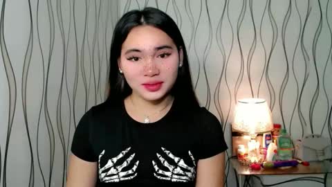 QUEENSY online show from 11.24.25