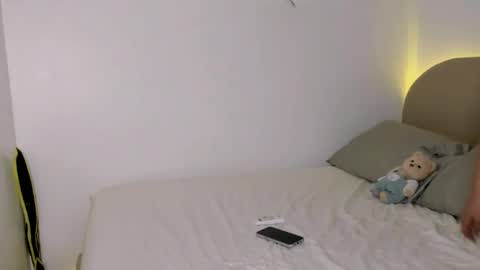 Snapshot of ur_mija_veronica chatting on 03.29.26 Veronica Lodge online show from 03.29.26