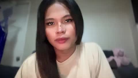 Snapshot of ur_new_obsession chatting on 02.08.26 ur_new_obsession online show from 02.08.26