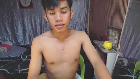 ur_shan21 online show from 11.08.25