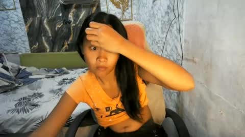 Snapshot of urasian_cherrymae chatting on 06.18.26 im yyour princess cherry online show from 06.18.26