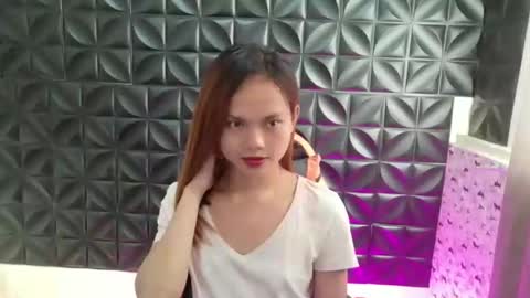 Snapshot of urasian_crisa chatting on 04.24.26 urasian_crisa online show from 04.24.26