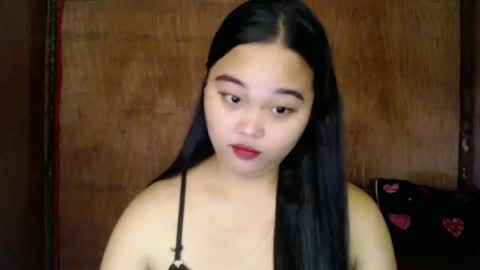 Snapshot of urasian_hotchix69 chatting on 12.12.24 Lycah online show from 12.12.24