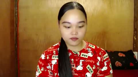 Snapshot of urasian_hotchix69 chatting on 12.25.24 Lycah online show from 12.25.24