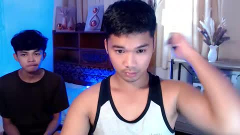 Snapshot of urasian_jpxx chatting on 04.15.26 JAMES online show from 04.15.26