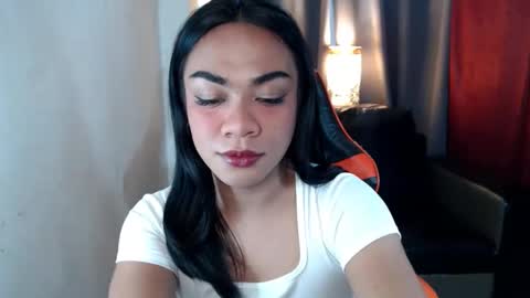 Olivia online show from 01.14.25