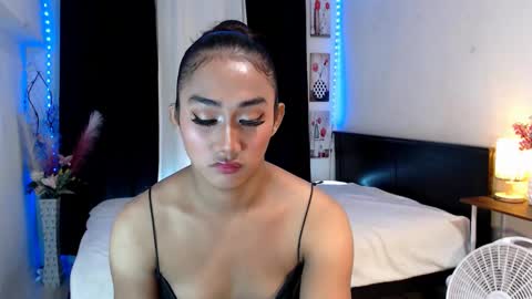 Olivia online show from 02.06.25