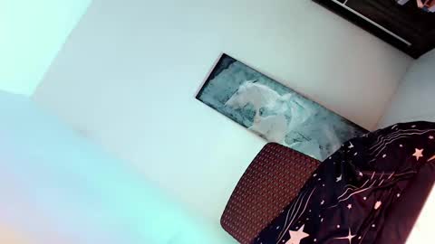 Snapshot of urasian_pampelatch chatting on 03.01.25 MarieMars online show from 03.01.25