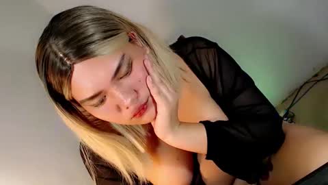 MarieMars online show from 03.05.26