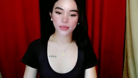 Snapshot of urasiangirl01 chatting on 02.01.26 yesha online show from 02.01.26