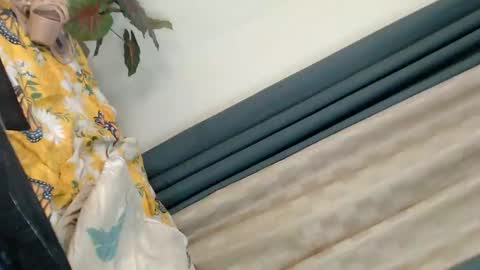 Snapshot of urbaby_molina69 chatting on 02.28.25 its me Molina online show from 02.28.25