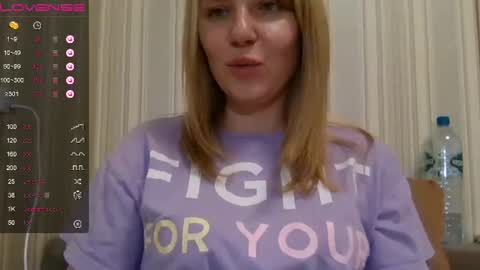 urbadkitty online show from 03.12.25