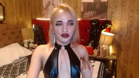 Snapshot of urcumgirlasiants chatting on 01.04.25 KENDALL online show from 01.04.25