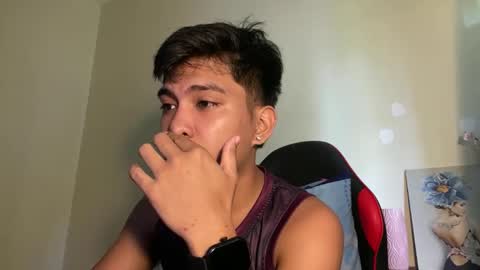 Snapshot of urcuteguy_jhonx chatting on 10.27.25 Dannie online show from 10.27.25