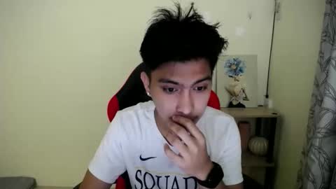 Snapshot of urcuteguy_jhonx chatting on 11.02.25 Dannie online show from 11.02.25