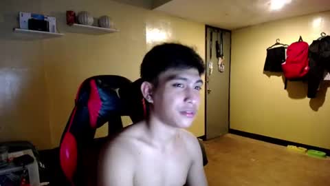 Snapshot of urcuteguy_jhonx chatting on 07.16.26 Dannie online show from 07.16.26