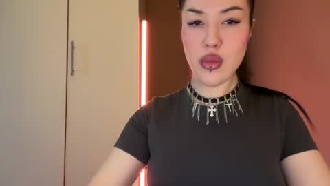 Margo online show from 11.14.25