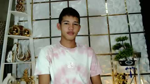 urdreamboy_clarin online show from 01.11.26