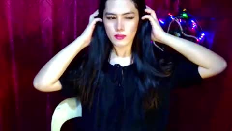 Snapshot of urdreamfilipina chatting on 12.15.25 urdreamfilipina online show from 12.15.25