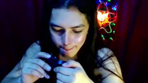 Snapshot of urdreamfilipina chatting on 12.20.25 urdreamfilipina online show from 12.20.25