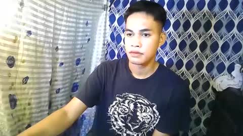 Snapshot of urexotic_cock chatting on 02.06.25 urexotic_cock online show from 02.06.25