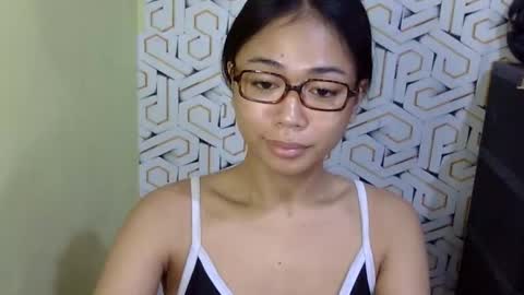 Snapshot of urfantacyjamaica chatting on 02.22.26 ayumi reacher online show from 02.22.26