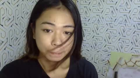 Snapshot of urfantacyjamaica chatting on 03.27.26 ayumi reacher online show from 03.27.26