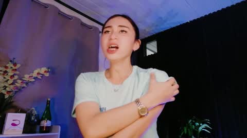 Snapshot of urfave_bbgirl chatting on 02.02.26 urfave_bbgirl online show from 02.02.26